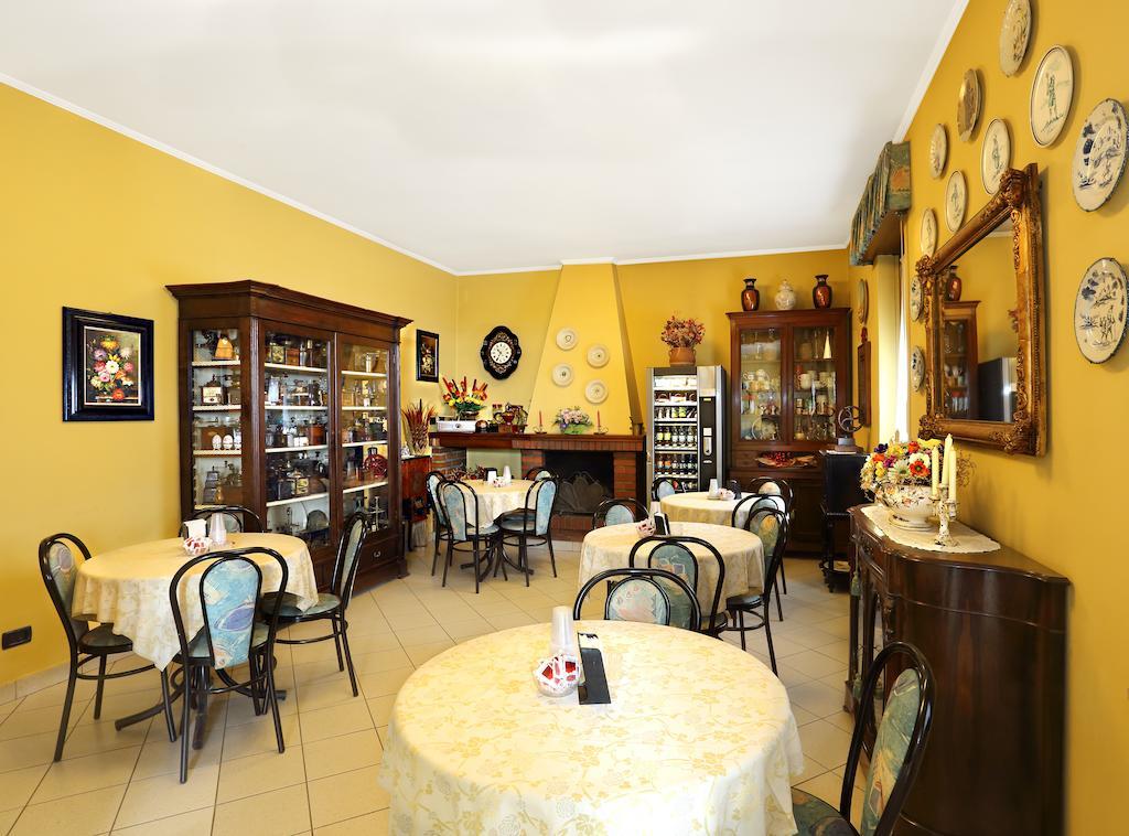 Albergo Il Gufo Parma Luaran gambar